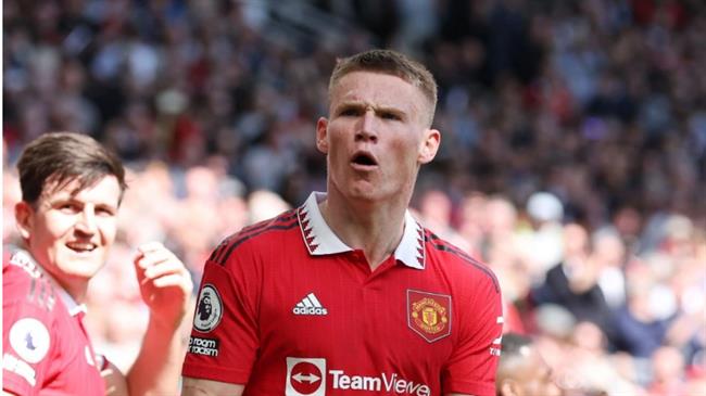 Scott McTominay roi MU cap ben Napoli o He 2024.