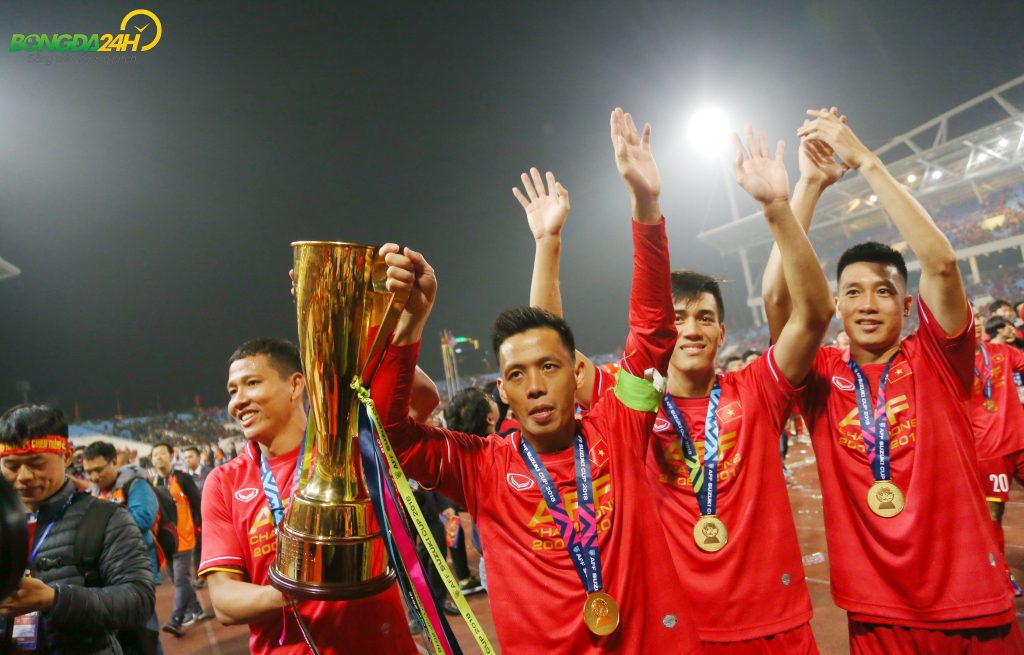 Viet Nam an mung chuc vo dich AFF Cup 2018